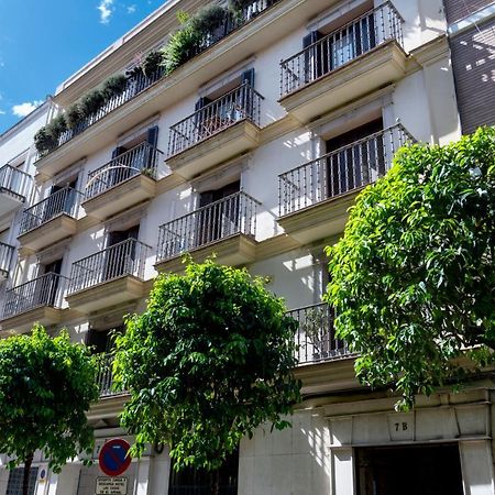 Magno Apartments Castelar Севілья Екстер'єр фото