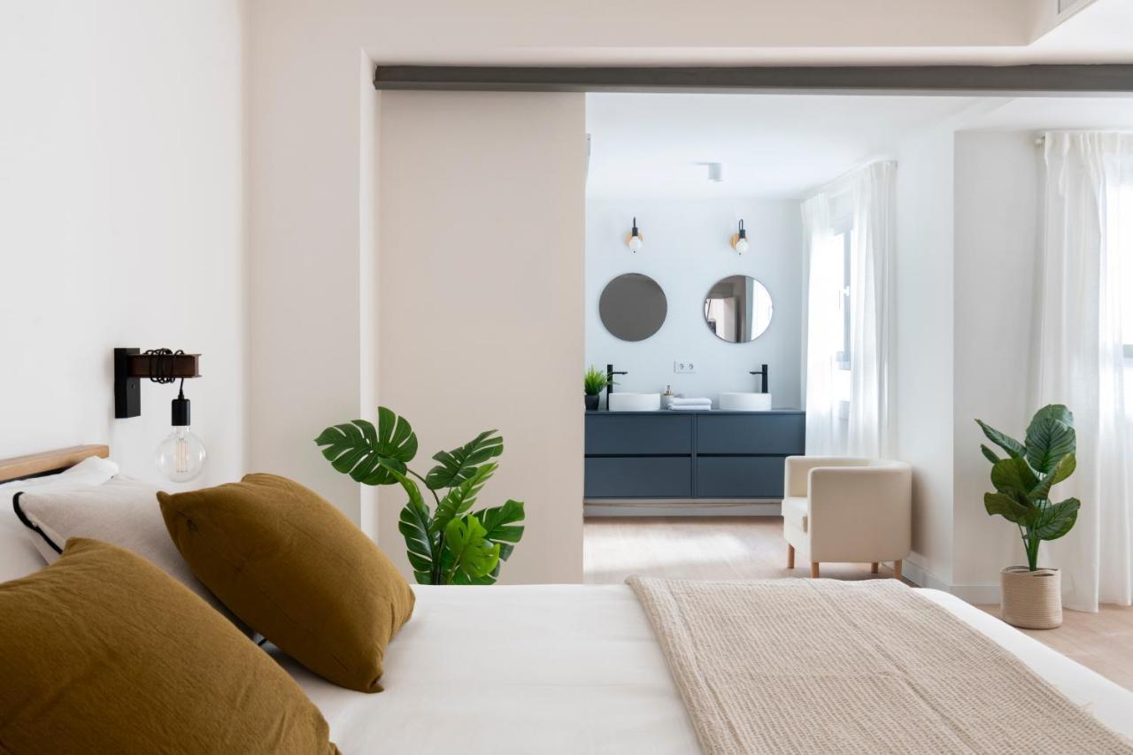 Magno Apartments Castelar Севілья Екстер'єр фото