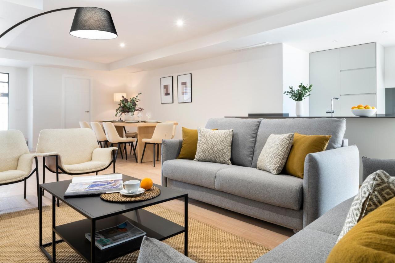 Magno Apartments Castelar Севілья Екстер'єр фото