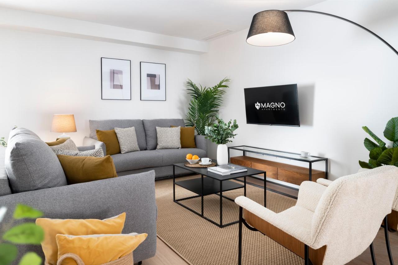 Magno Apartments Castelar Севілья Екстер'єр фото
