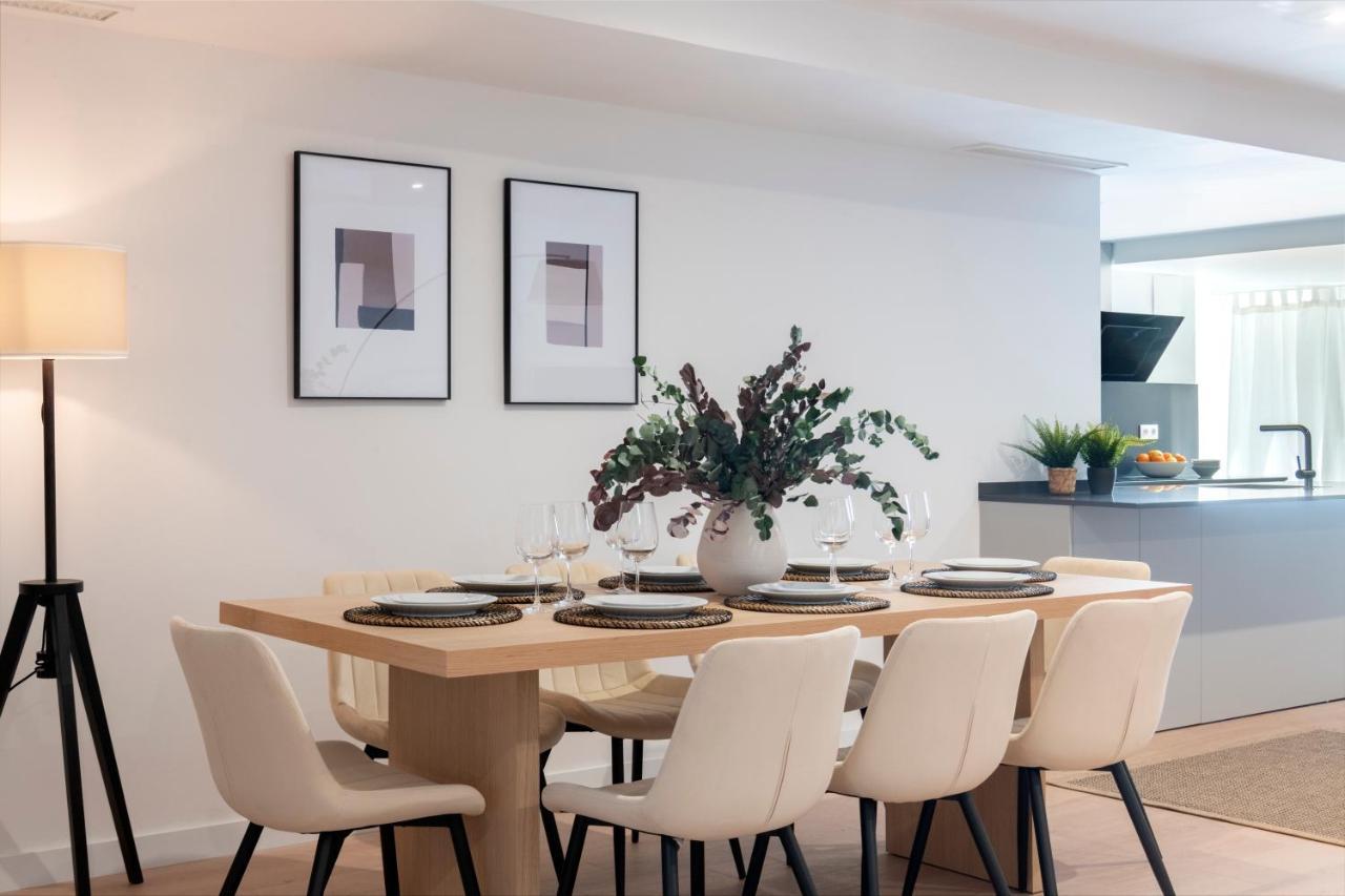 Magno Apartments Castelar Севілья Екстер'єр фото